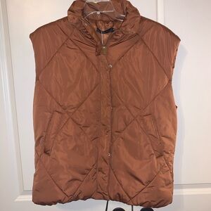 Merokeett Womens Quilted Puffer Vest NWT